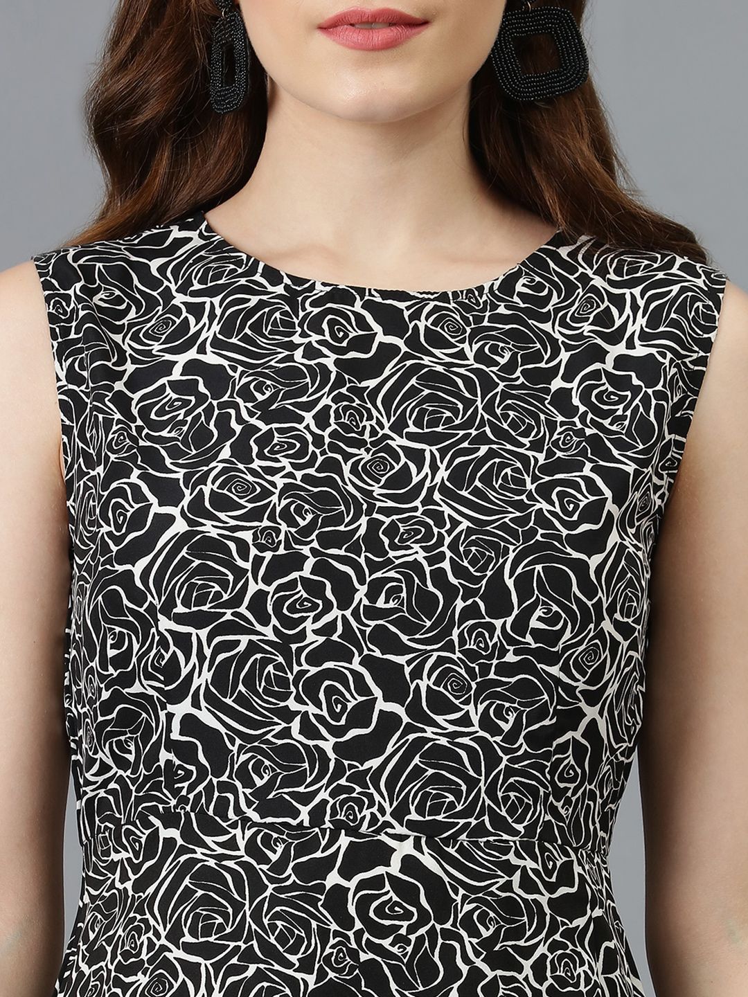 Kotty Black & White Floral Printed A-Line Dress