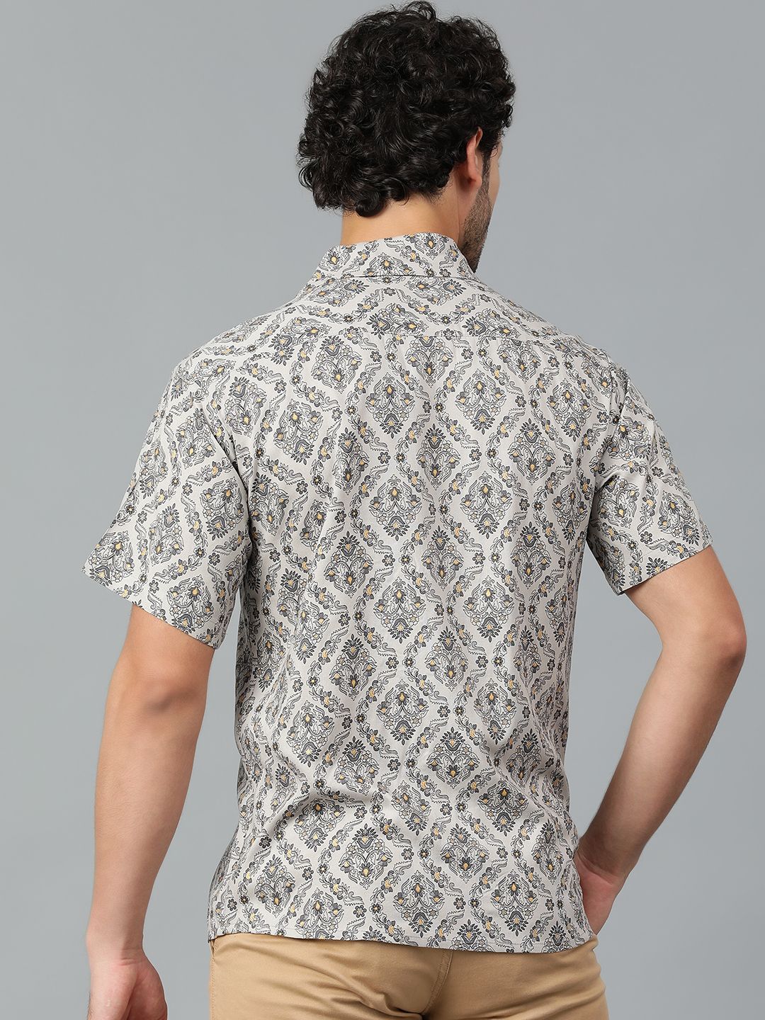 Kotty Men Cuban Collar Floral Printed Casual Shirt