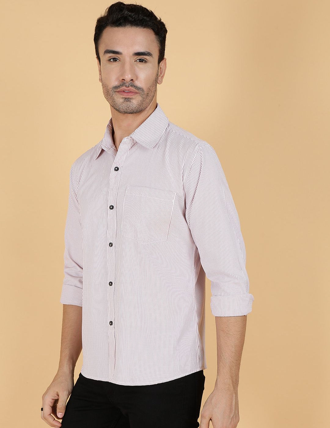 Kotty Men Relaxed Spread Collar Graphic Printed Casual Shirt