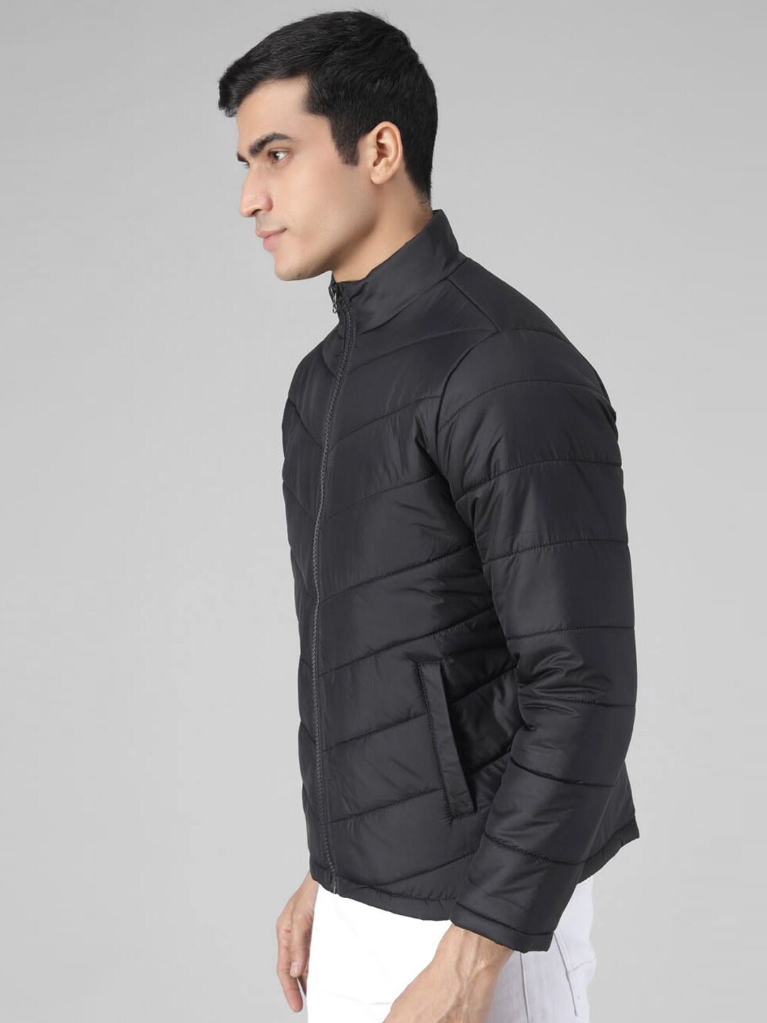 Kotty Men Black Solid Puffer Jacket