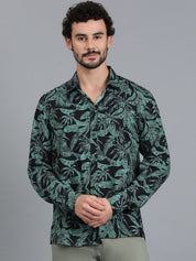 Kotty New Green & Black Floral Printed Spread Collar Relaxed Fit Casual Shirt