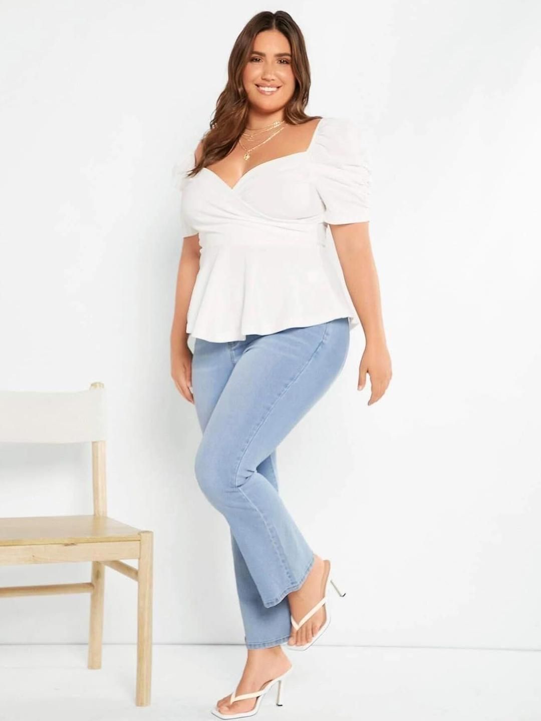 KOTTY Women Plus Size Sweetheart Neck Puff Sleeve Peplum Top