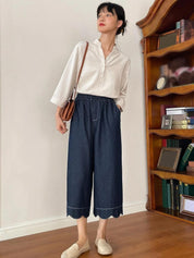 Kotty Women Flared High-Rise Clean Look Cropped Stretchable Jeans