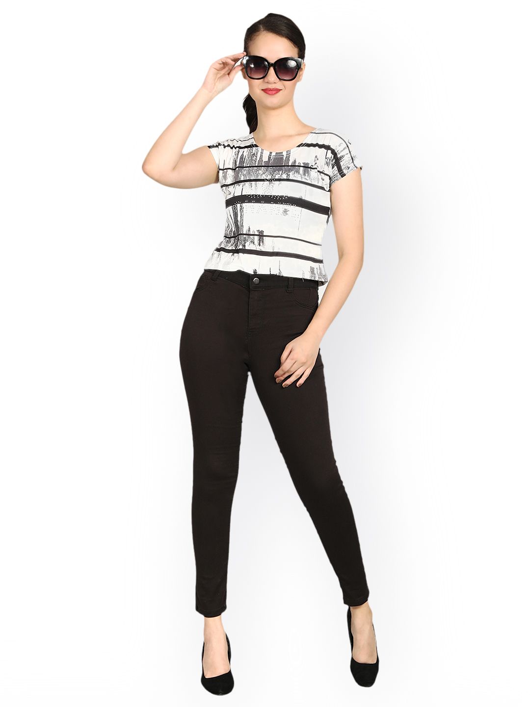 Kotty Women Black Skinny Fit High-Rise Clean Look Stretchable Jeans