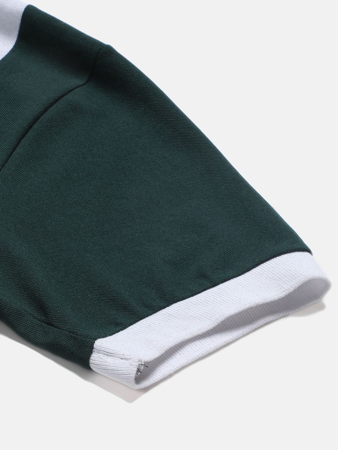 Kotty Men Colourblocked Polo Collar T-shirt