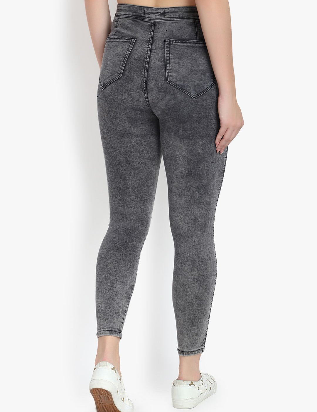 Kotty Women Charcoal Grey Skinny Fit High-Rise Clean Look Stretchable Cropped Jeans