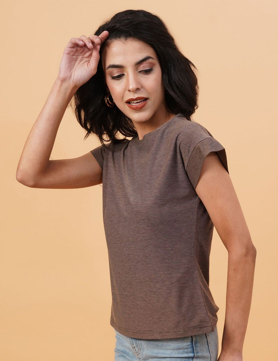 Kotty Women Solid Round Neck T-shirt