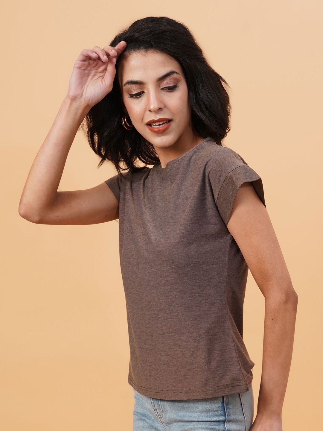 Kotty Women Solid Round Neck T-shirt