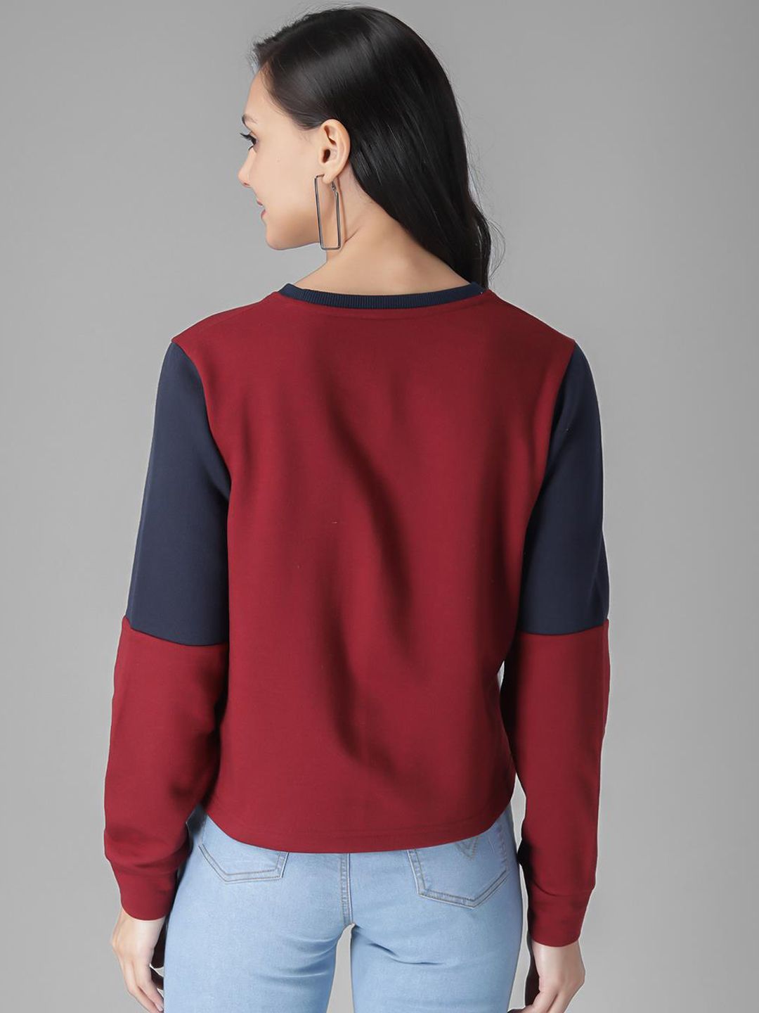 Kotty Women Maroon & White Colourblocked Sweatshirt