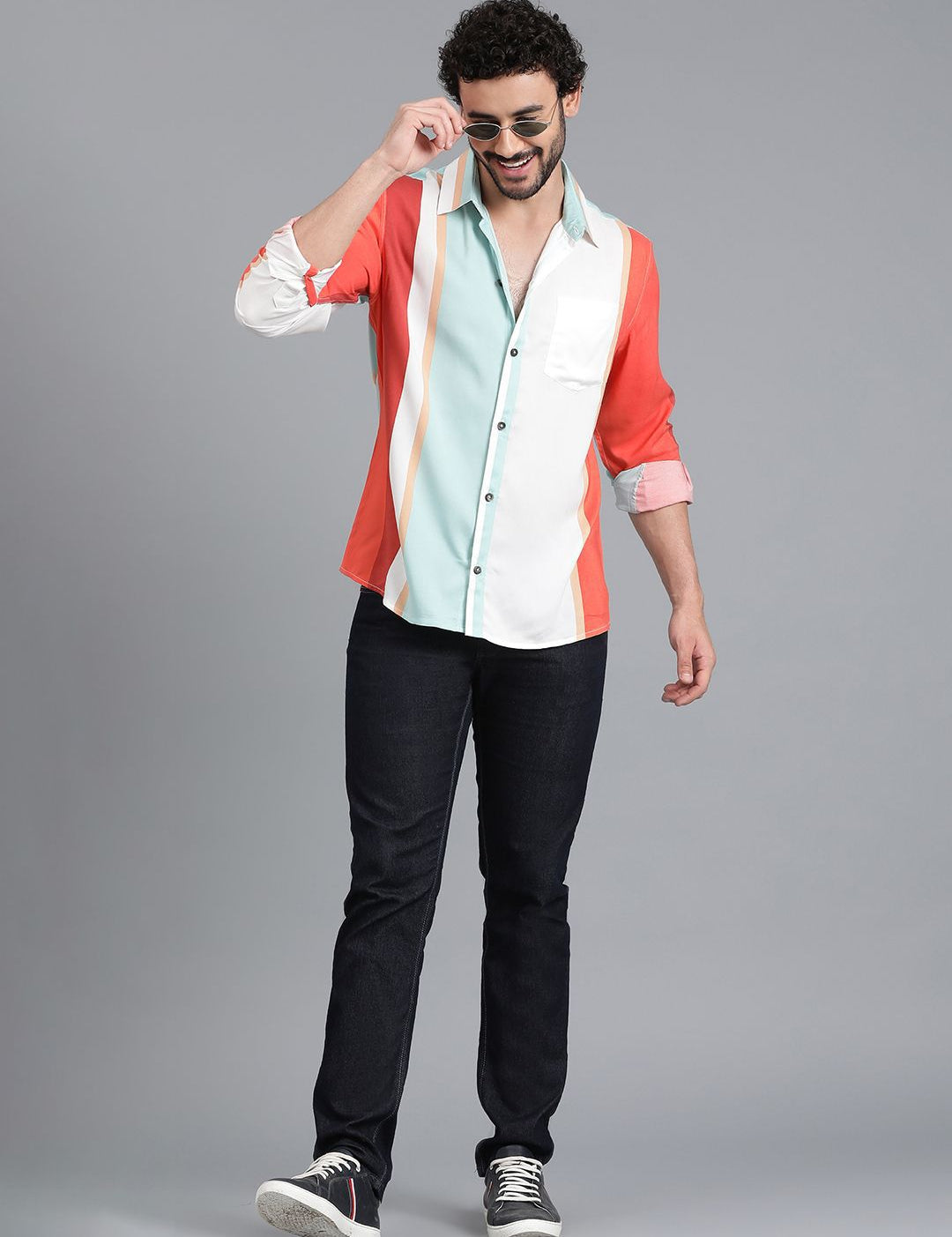 Kotty Men Colourblocked Spread Collar Casual Shirt