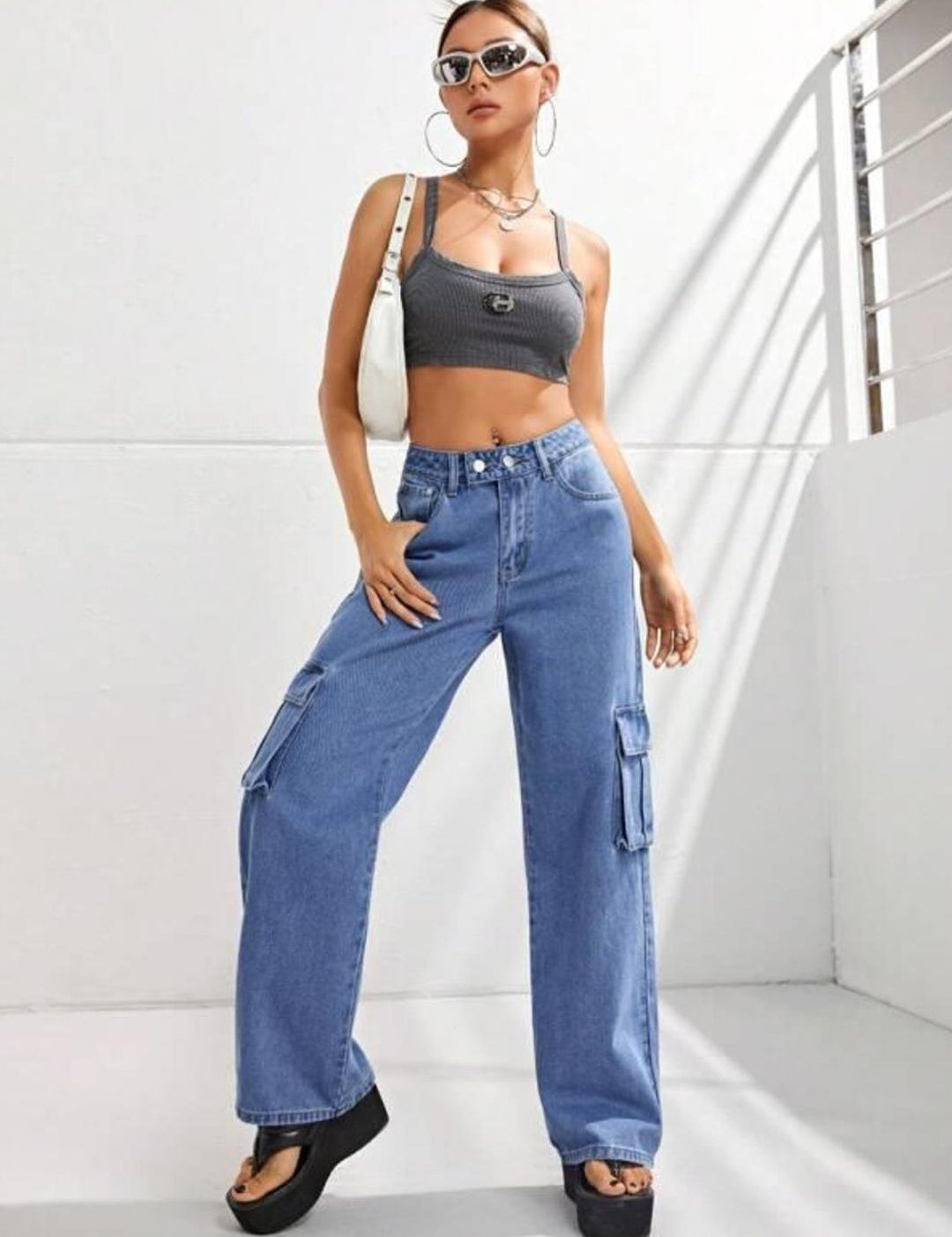 Kotty Women Blue Jean Straight Fit High-Rise Stretchable Jeans