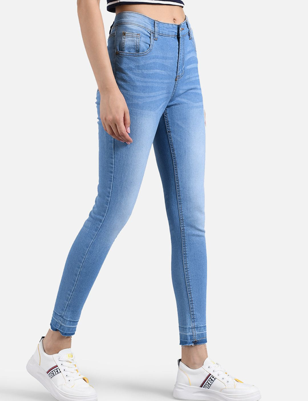 Kotty Women Blue Skinny Fit High-Rise Clean Look Jeans