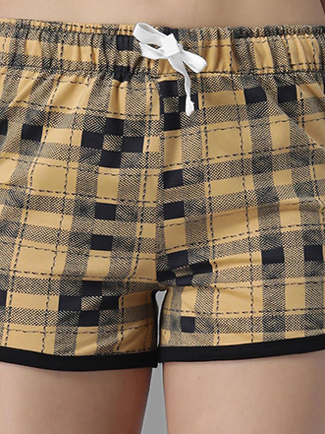 Kotty Women Checked Low-Rise Hot Pants Casual Shorts