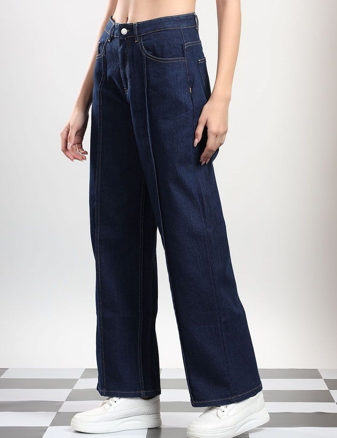 Kotty Women Straight Fit High-Rise Stretchable Jeans