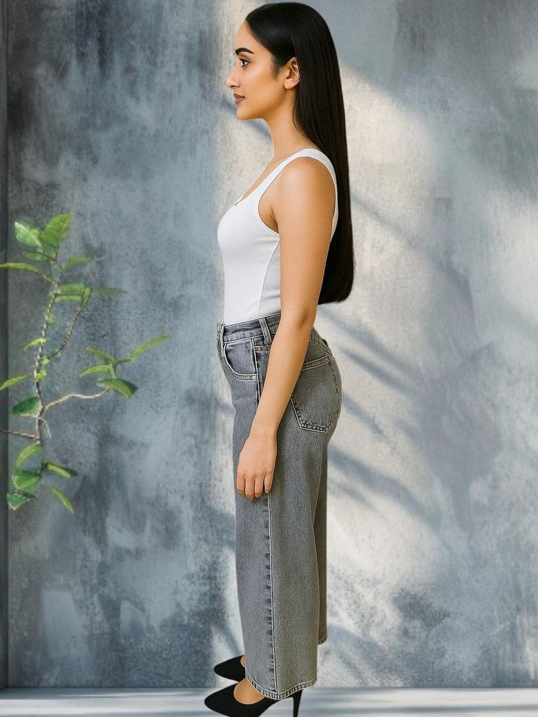 Kotty Women Regular Fit High-Rise Light Fade Stretchable Jeans