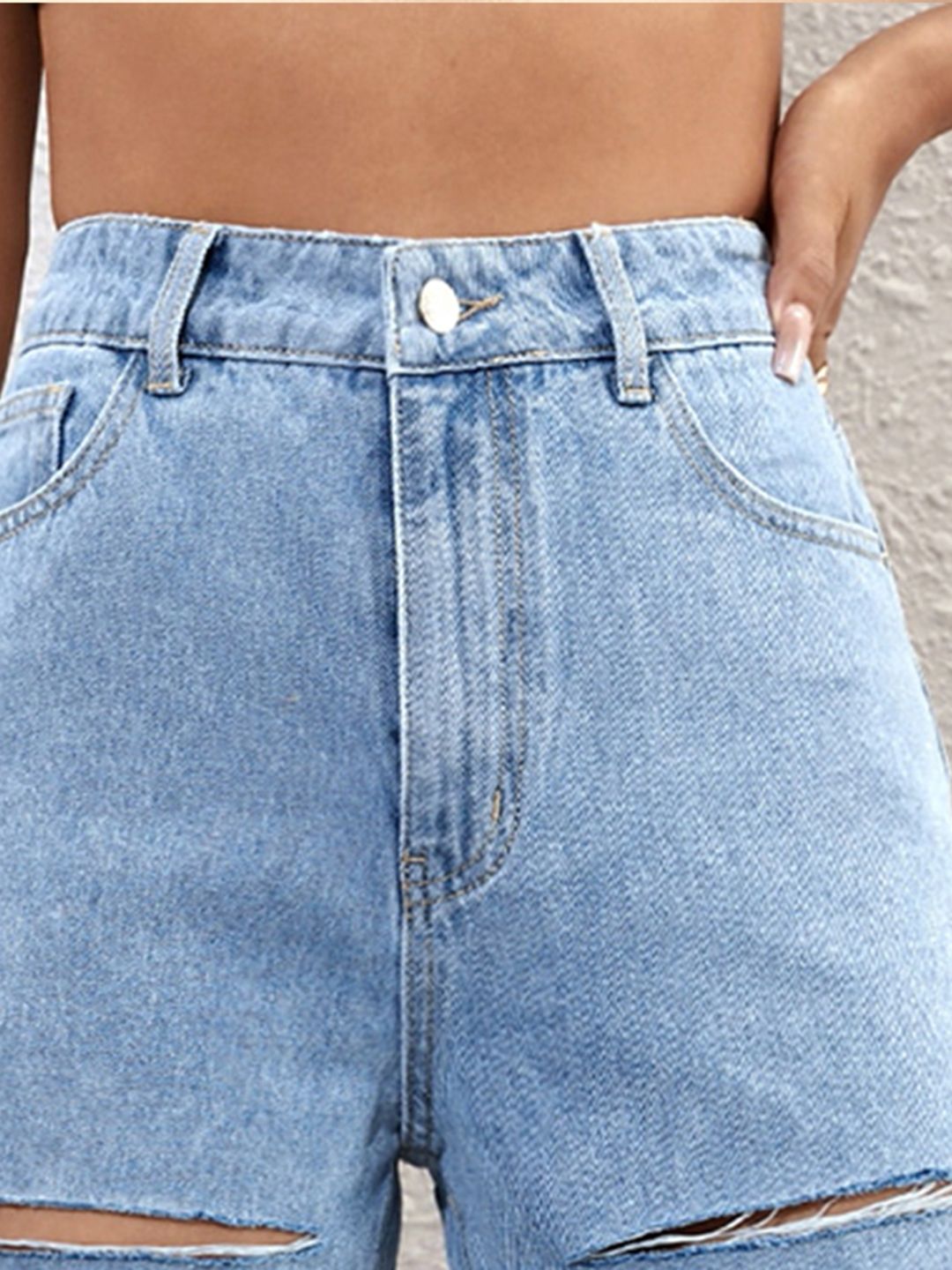 Kotty Women Straight Fit High-Rise Slash Knee Stretchable Jeans