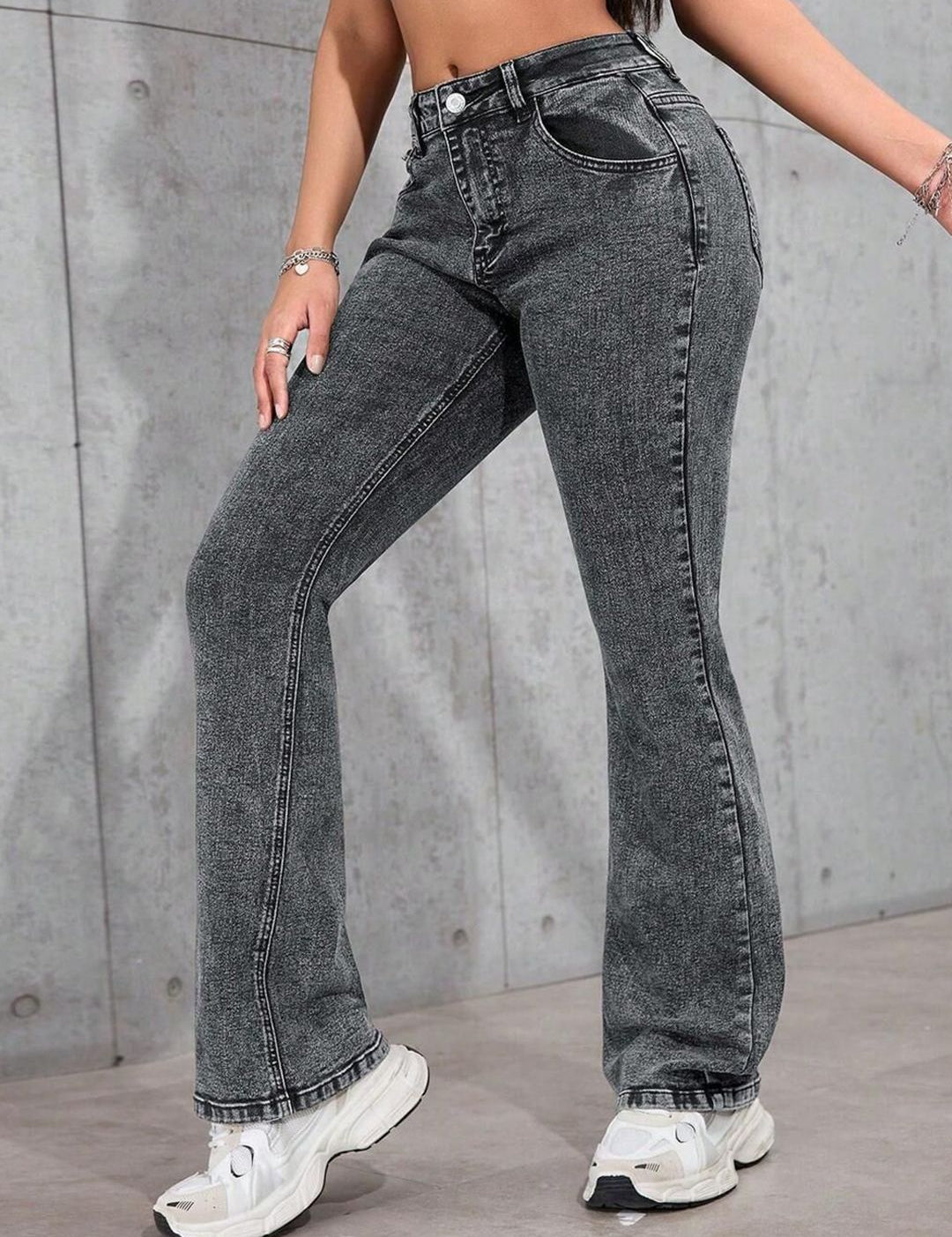 Kotty Women Jean Bootcut High-Rise Heavy Fade Stretchable Jeans