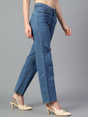 Kotty Women Jean Straight Fit High-Rise Slash Knee Stretchable Jeans