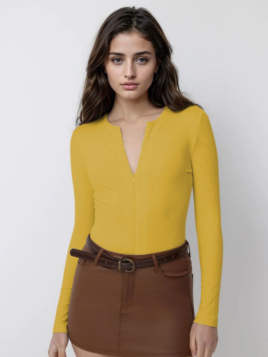 Kotty Women Solid V-Neck Top