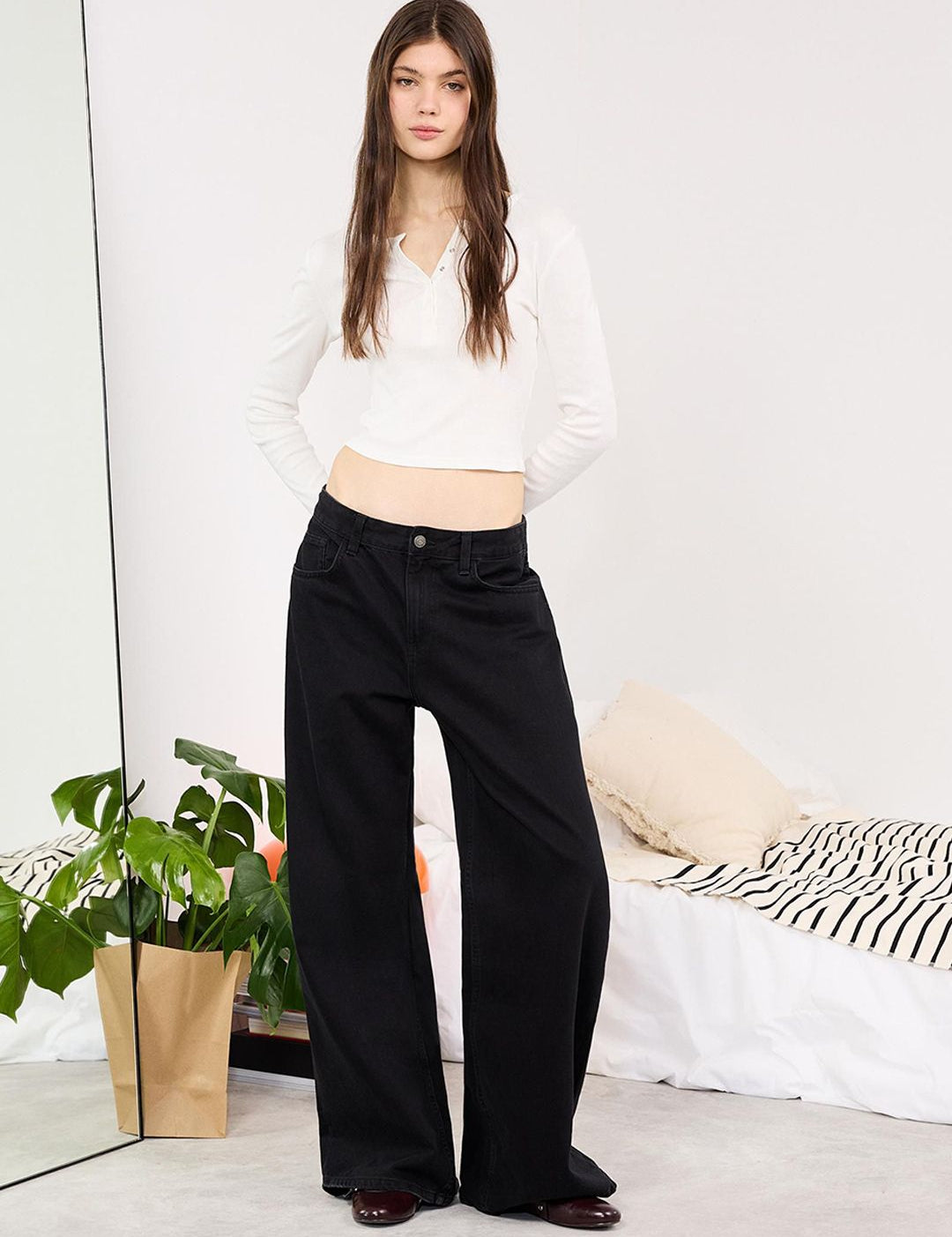 Kotty Women Jean Flared High-Rise Cotton Jeans