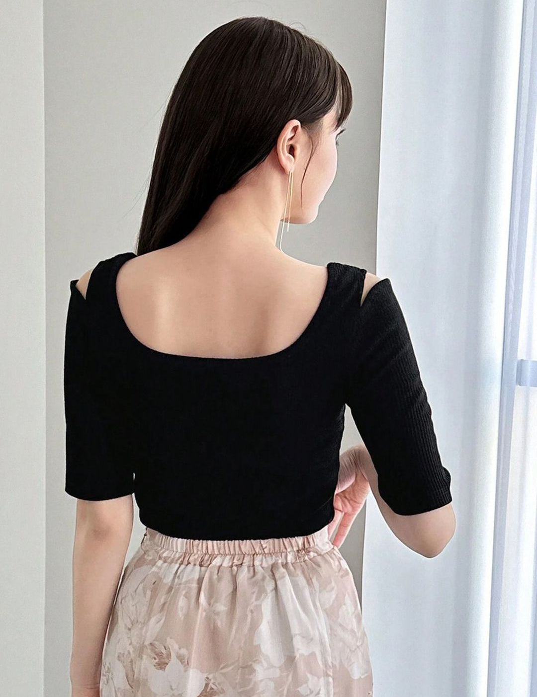 Kotty Women Solid Square Neck Top