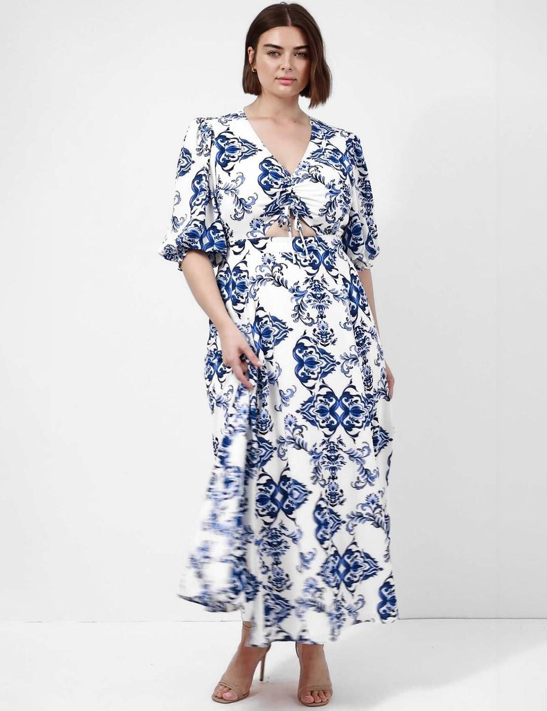 CURVE BY KOTTY Wmen Floral Printed Cut-Outs A-Line Maxi Dress