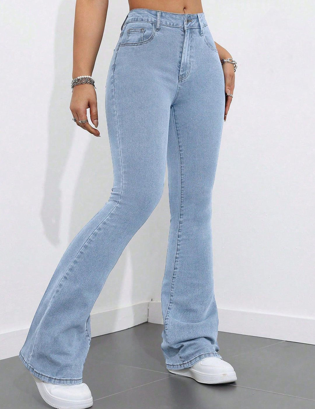 Kotty Women Slim Fit High-Rise Stretchable Jeans