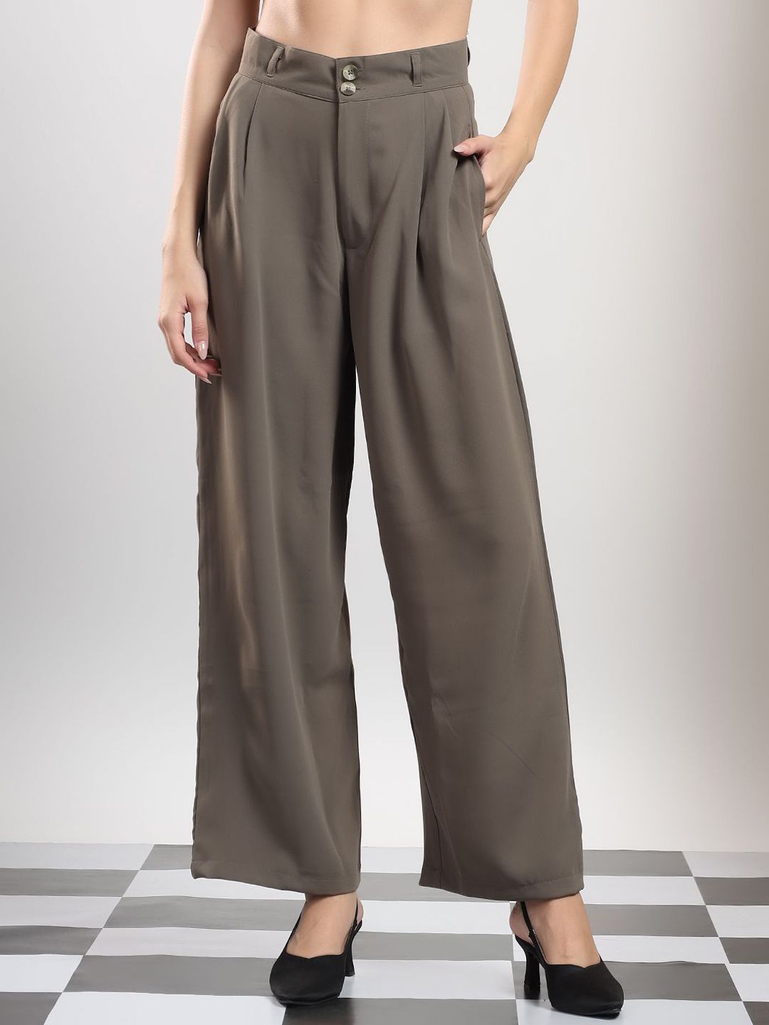 Kotty Women High-Rise Easy Wash Relaxed Fit Pleated Trousers