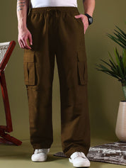 Kotty Men Relaxed Low-Rise Easy Wash Pleated Cargos Trousers