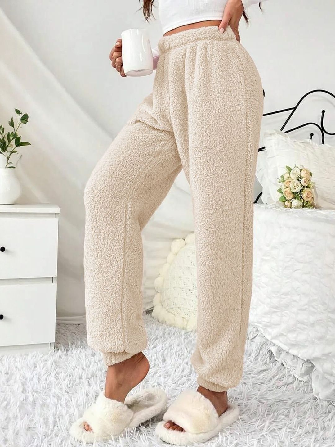 Kotty Women High-Rise Easy Wash Lounge Pants