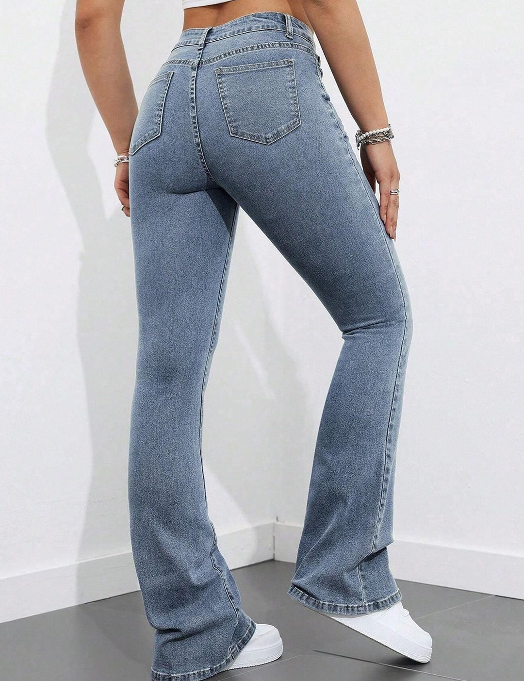 Kotty Women Slim Fit High-Rise Stretchable Jeans