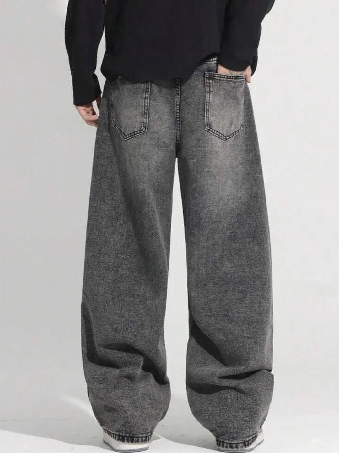 Kotty Men Wide Leg Low-Rise Light Fade Stretchable Jeans