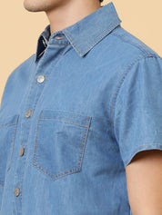 Kotty Men Relaxed Spread Collar Solid Cotton Casual Shirt