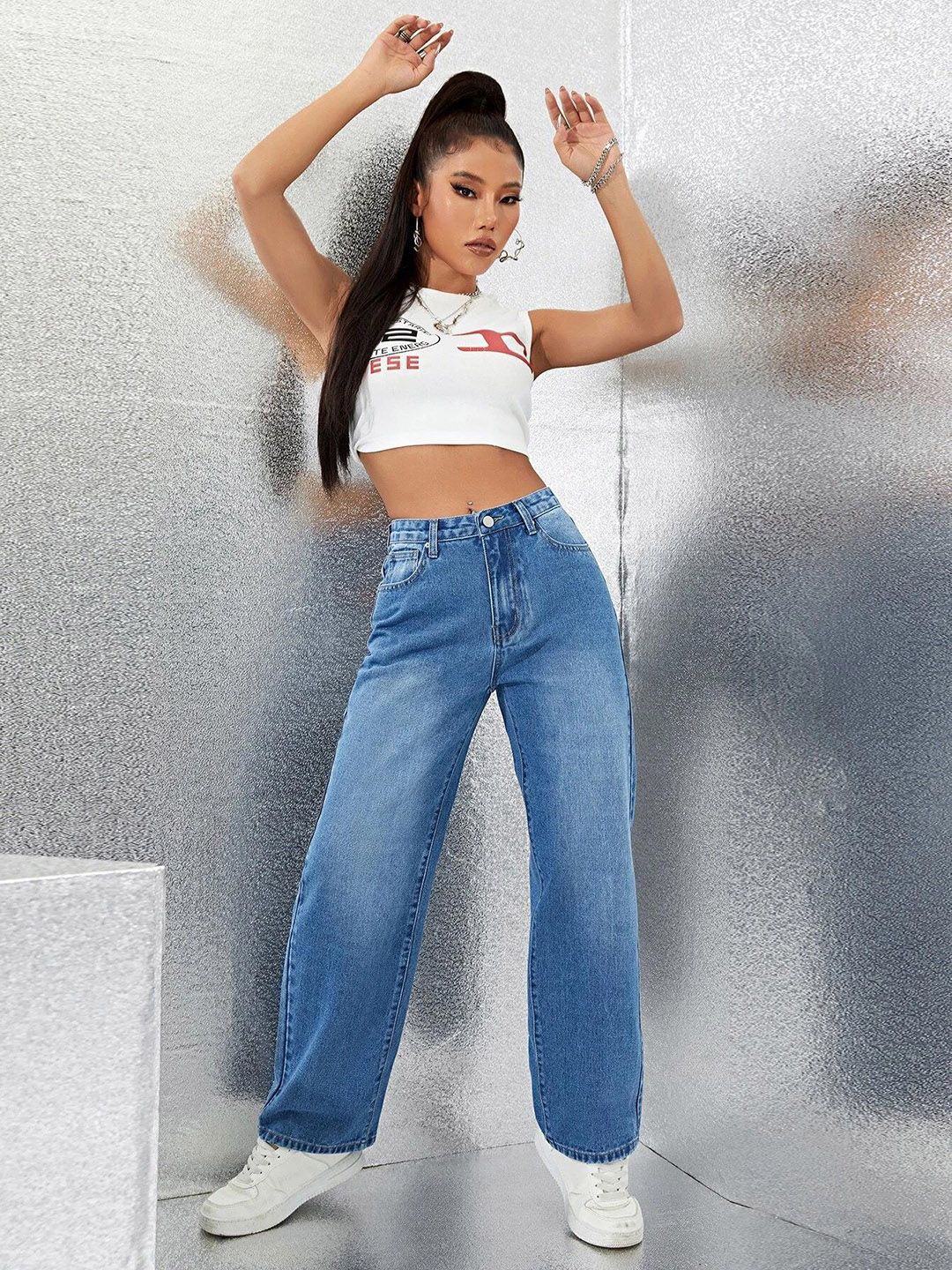 Kotty Women Straight Fit High-Rise Stretchable Jeans