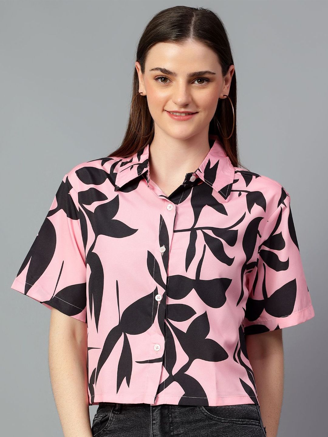 Kotty Women Comfort Spread Collar Floral Printed Crepe Oversized Casual Shirt