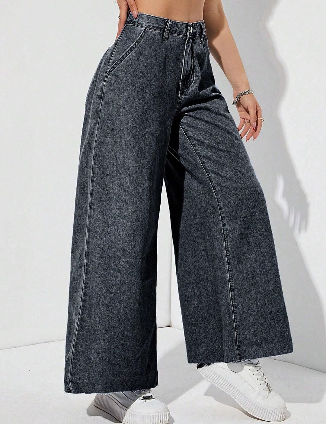 Kotty Women Relaxed Fit High-Rise Stretchable Jeans