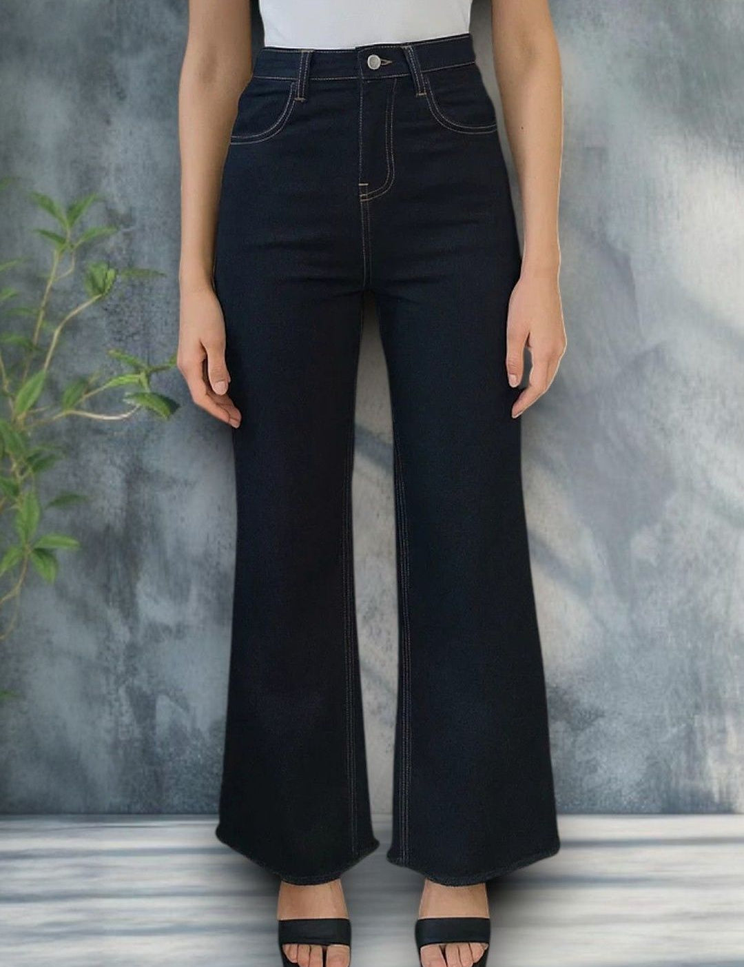 Kotty Women Regular Fit High-Rise Stretchable Boot-Cut Jeans