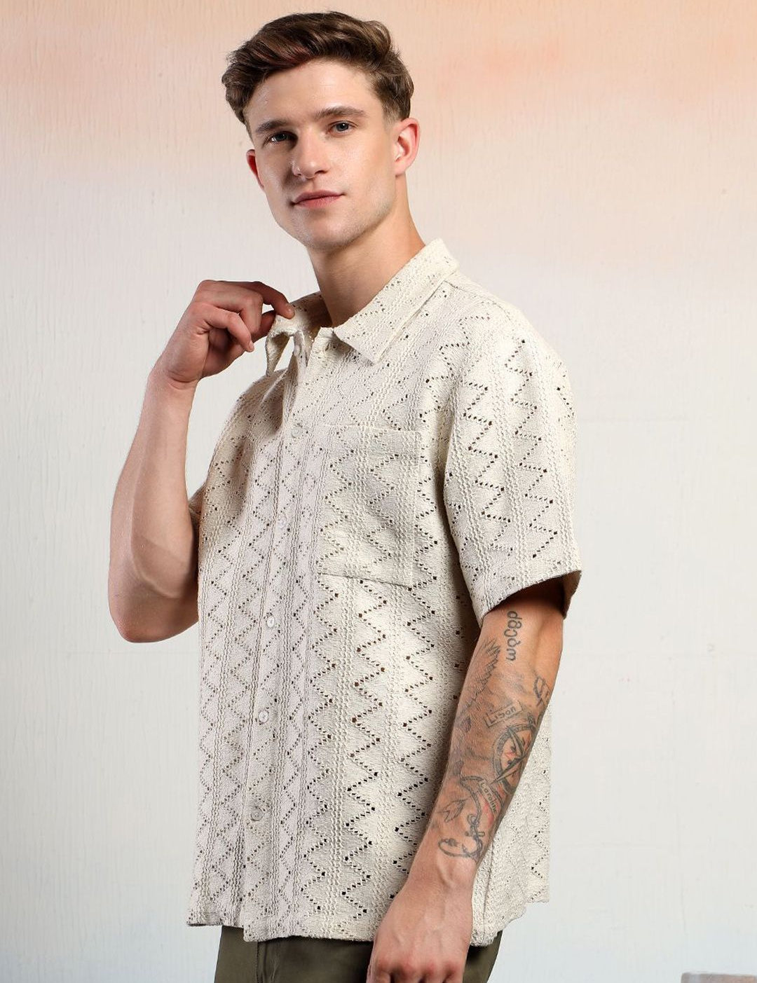 Kotty Chevron Cotton Spread Collar Short Sleeves Shirt