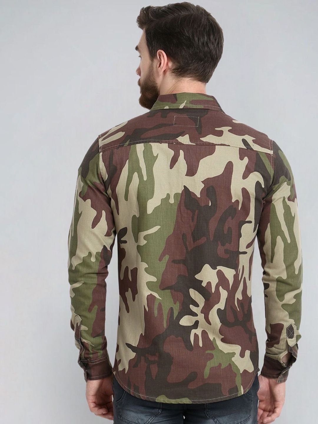 Kotty Men Spread Collar Camouflage Printed Denim Jacket