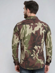 Kotty Men Spread Collar Camouflage Printed Denim Jacket