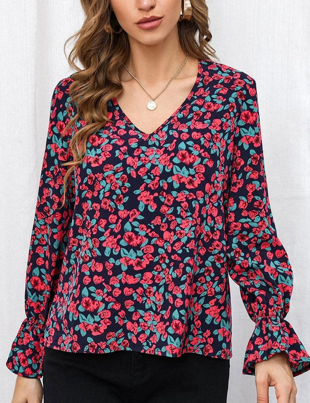 Kotty Floral Print Bell Sleeve Crepe Top