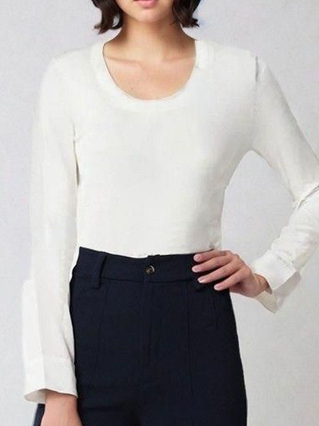 Kotty White and Navy Blue Long Sleeves T-Shirt with Trouser