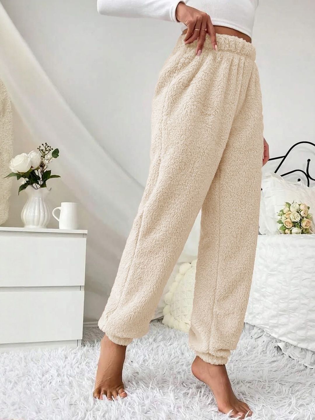 Kotty Women High-Rise Easy Wash Lounge Pants