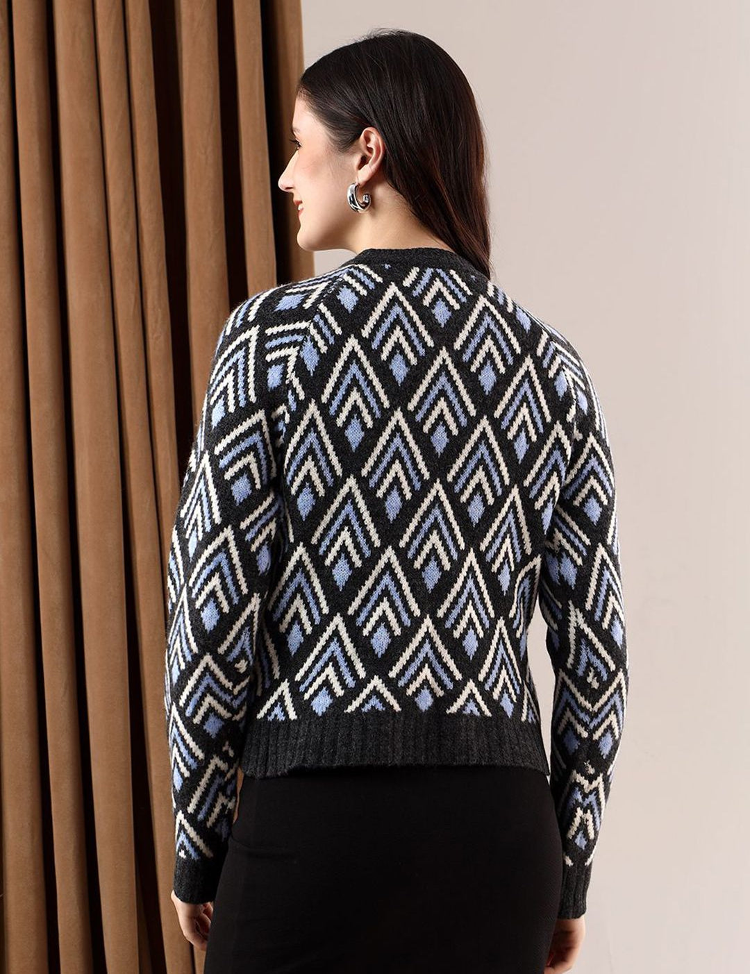 Kotty Women Printed Crop Pullover