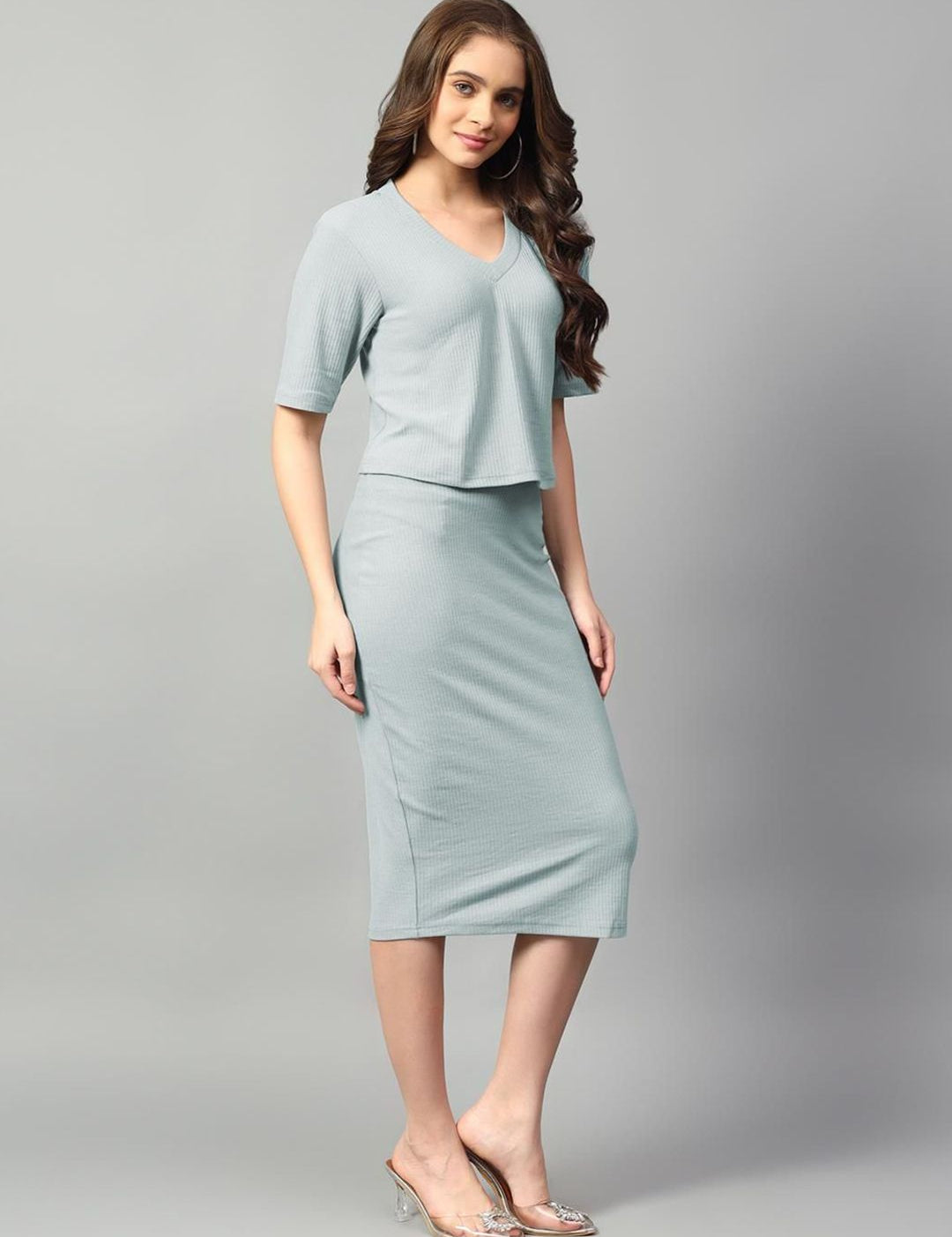 Kotty Green V-Neck Short Sleeves Top With Skirt 