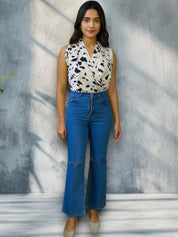 Kotty Women Regular Fit High-Rise Mildly Distressed Stretchable Jeans