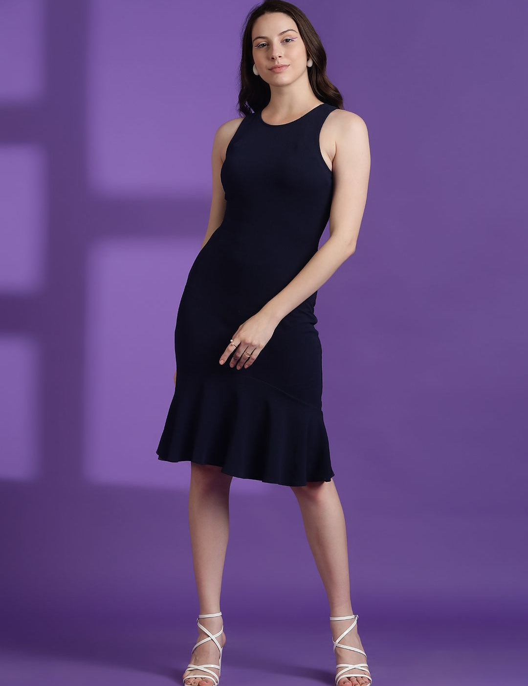 Kotty Women Solid Sheath Midi Dress