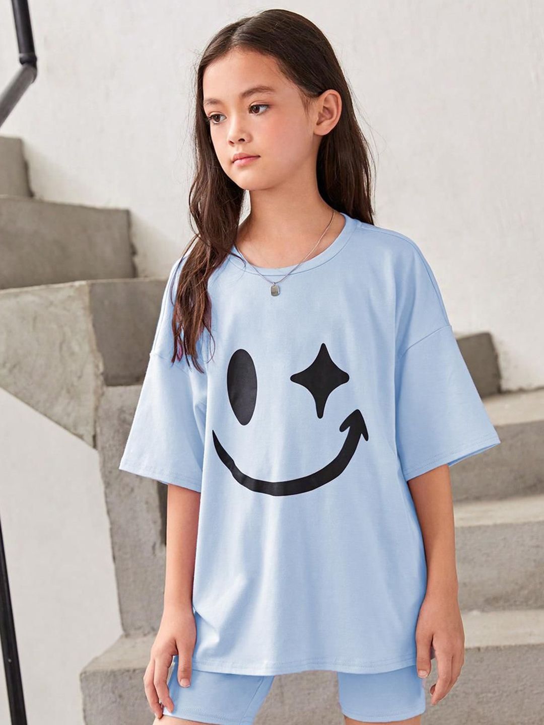 Kotty Girls Graphic Printed Round Neck Cotton Oversized T-shirt