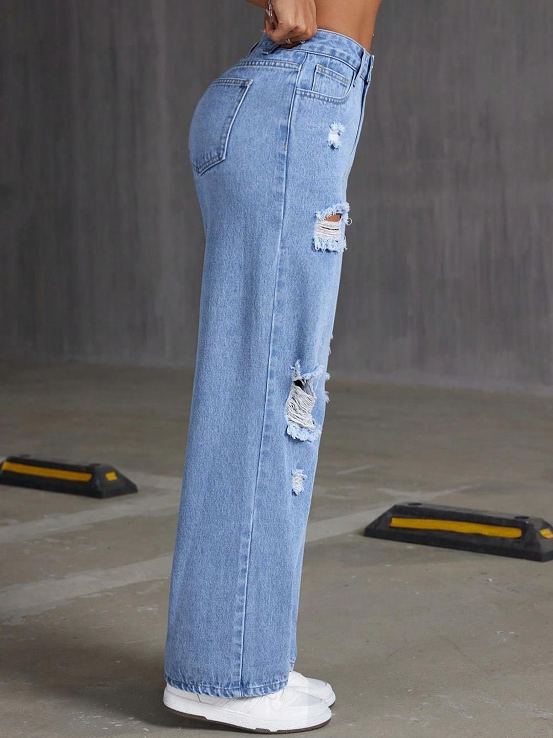 Kotty Women Straight Fit High-Rise Highly Distressed Stretchable Jeans