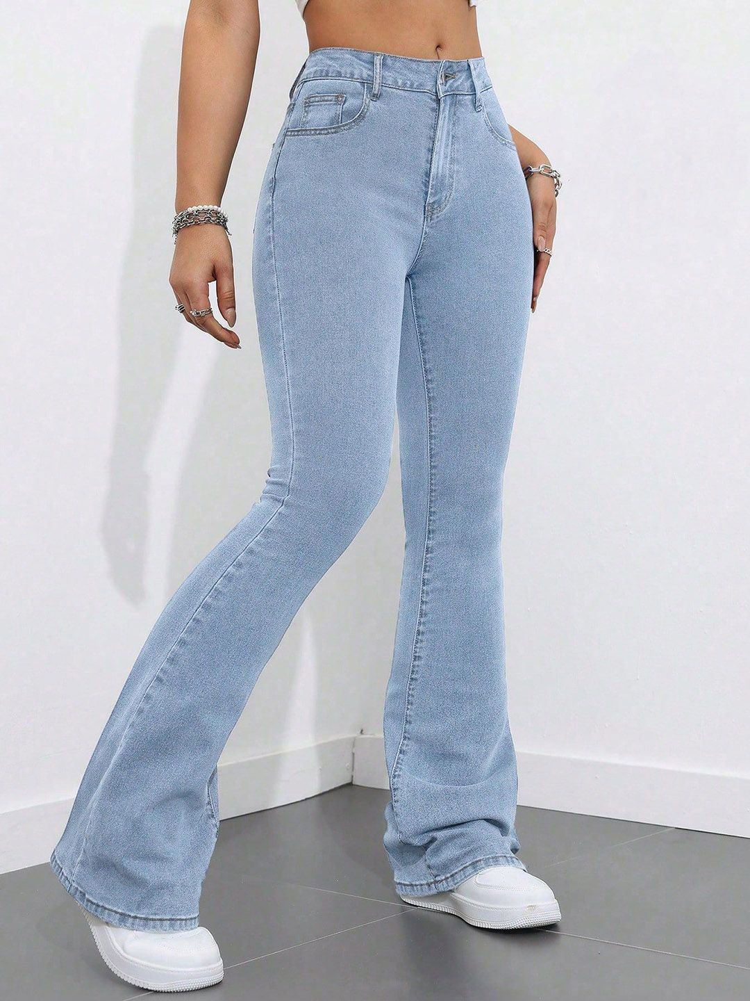 Kotty Women Bootcut High-Rise Stretchable Jeans